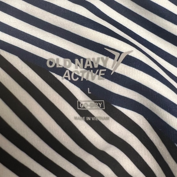 Old Navy active leggings - Picture 3 of 3